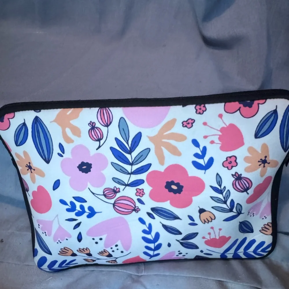 17” Floral Print laptop Bag